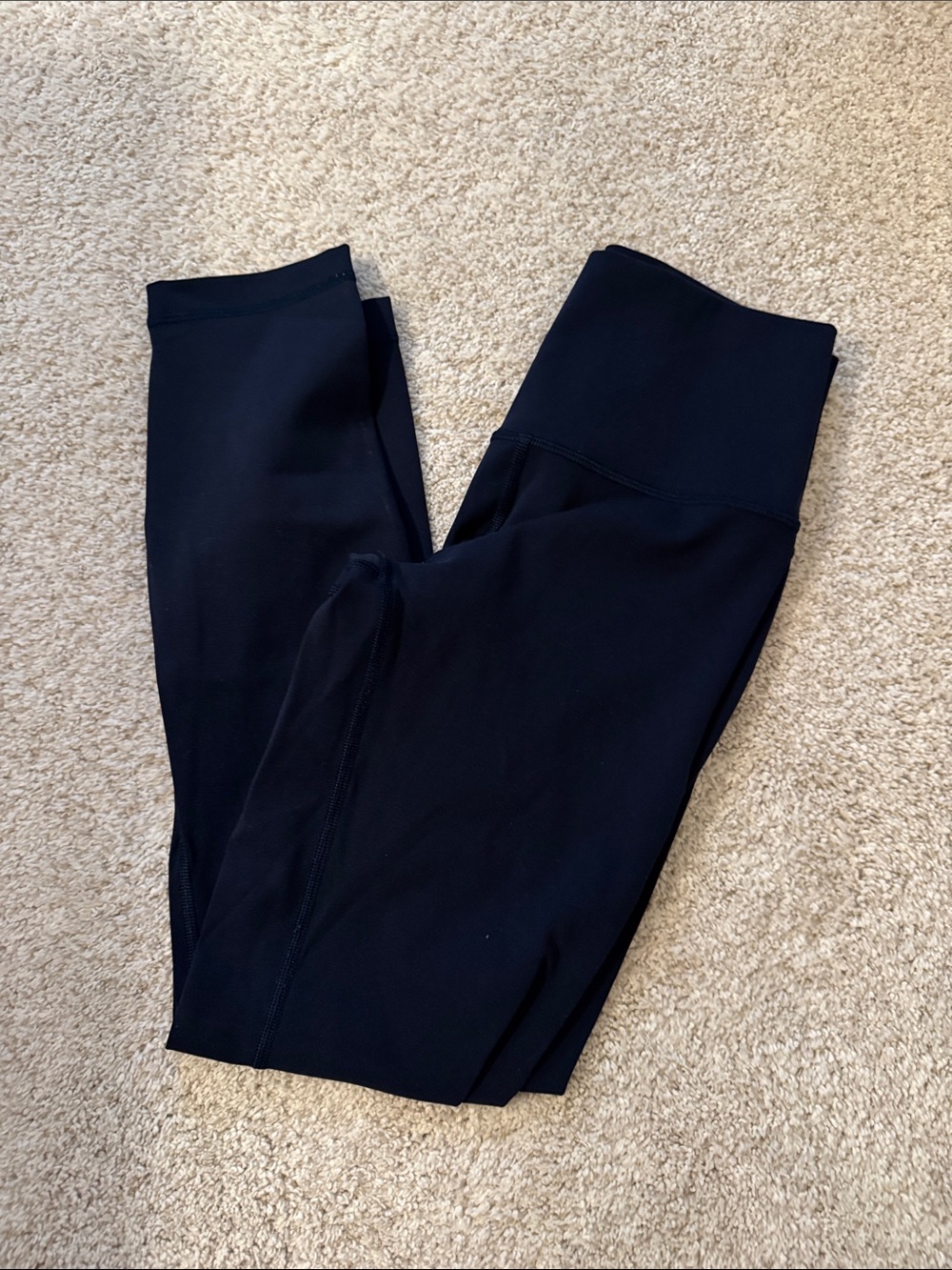 Lululemon Luxtreme High-Rise 7/8 Legging size 6